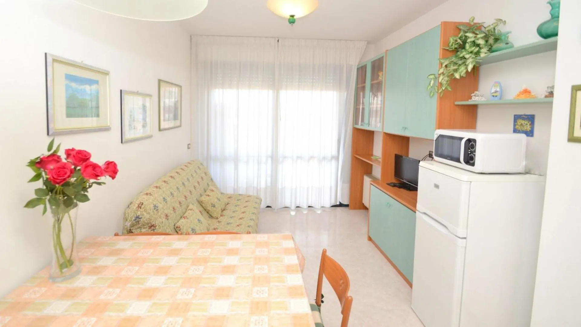 Stunning Residence Only 100M From The Beach Bibione Italien